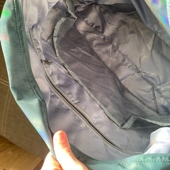 Floless Weekender bag NWOT (teal) - Picture 5 of 8